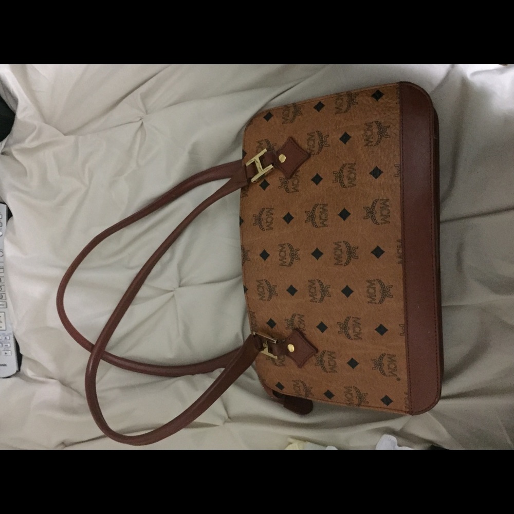 Hand bag - Picture 3 of 8